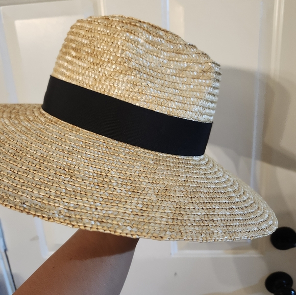 Stylish Tan Straw Hat - Picture 2 of 11